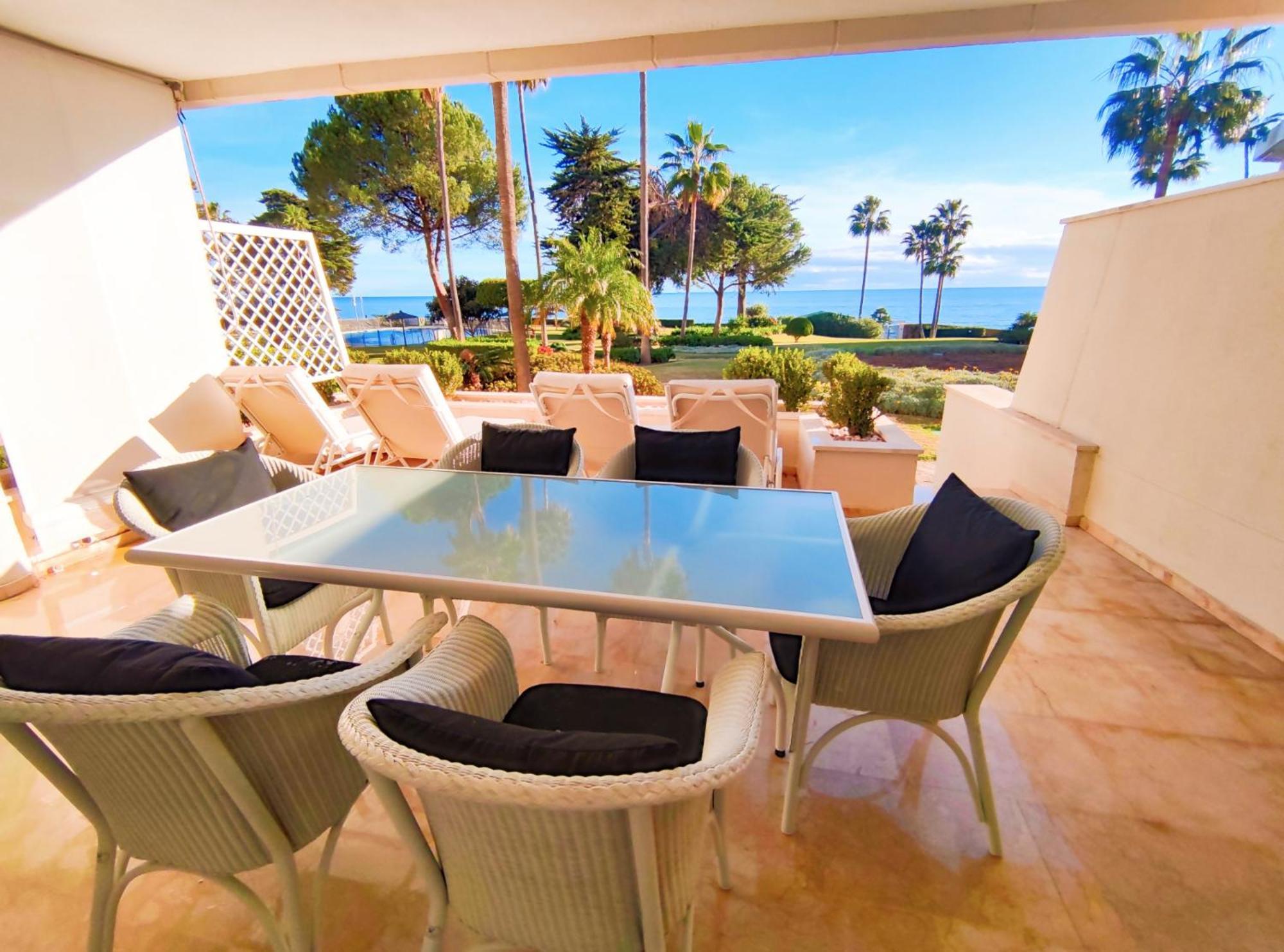 Luxury Frontline Residence Ehhouse Estepona Exterior foto